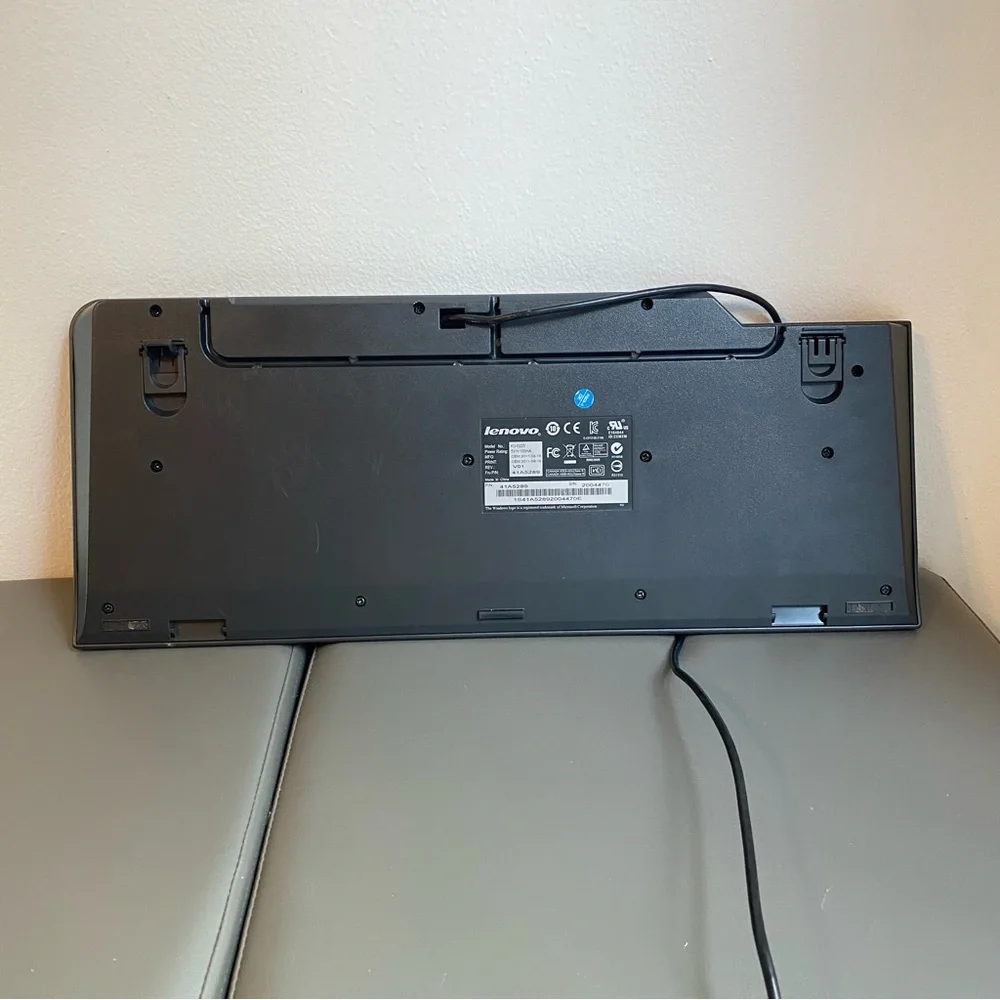 Lenovo KU-0225 Wired USB Keyboard Black Full Size PC Desktop Computer Accessory
